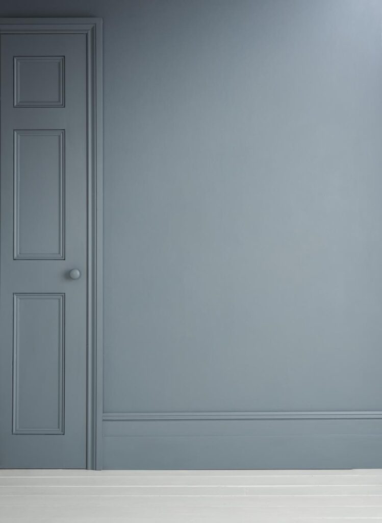 Cambrian Blue Satin Paint Annie Sloan