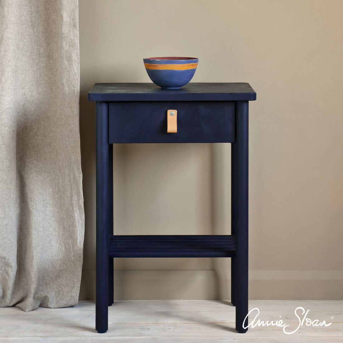 Oxford Navy Chalk Paint krétafesték Annie Sloan
