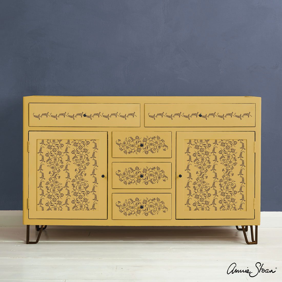Paisley Floral Garland Annie Sloan Stencil