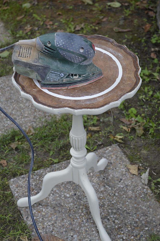 Repesztés Chalk Paint ™ festékkel