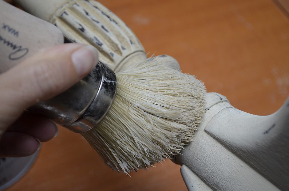 Repesztés Chalk Paint ™ festékkel