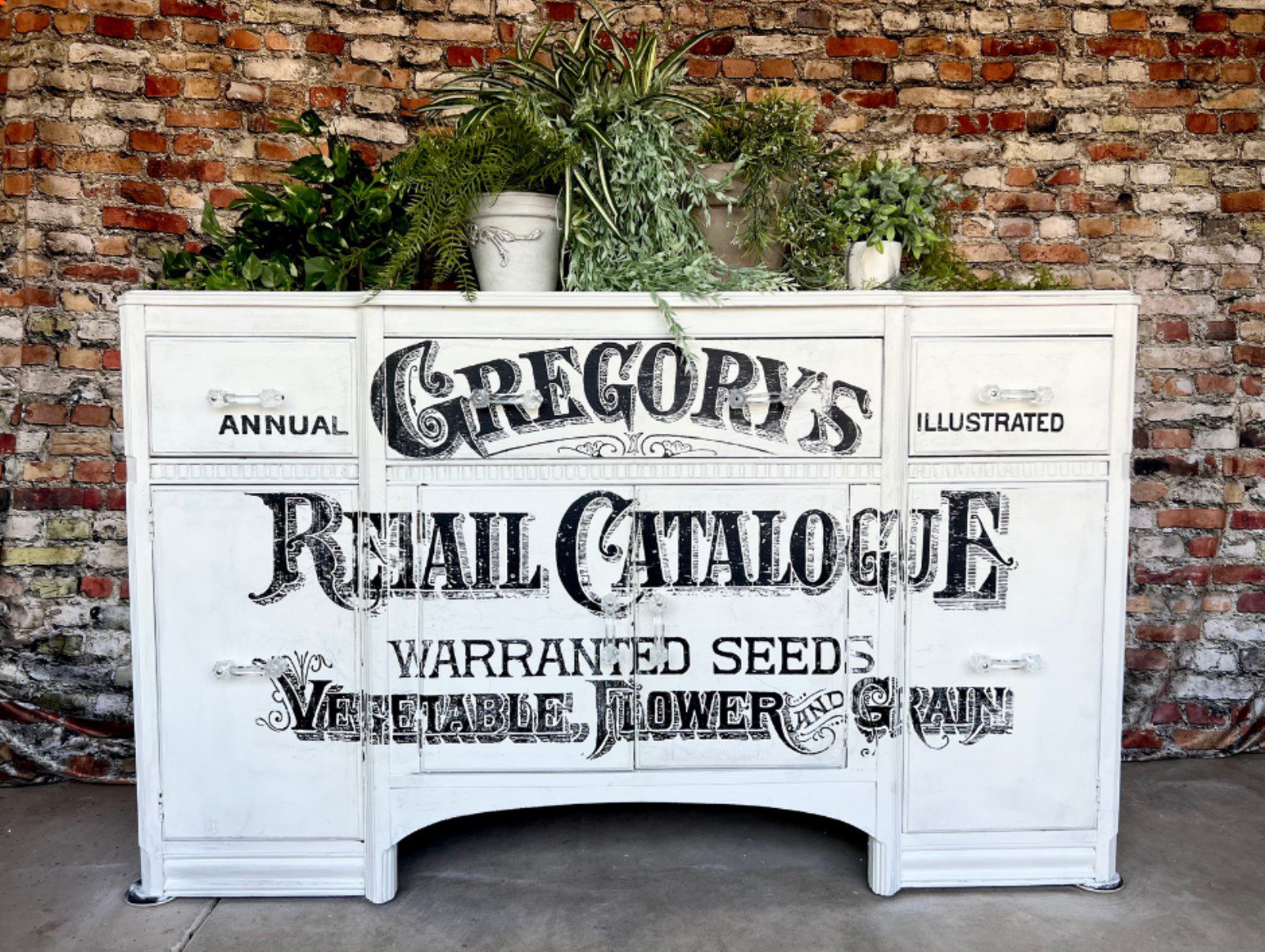 Gregory’s Catalogue Paint Inlay