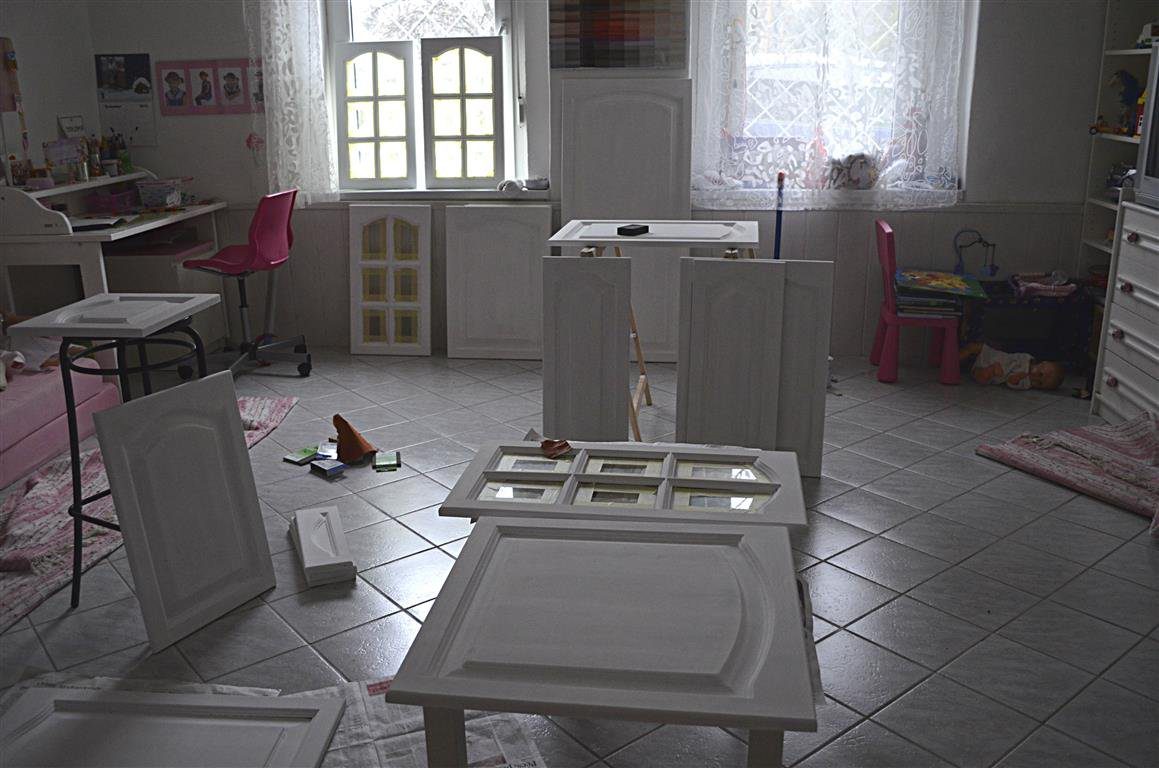 Annie Sloan chalk paint konyhabútor festés