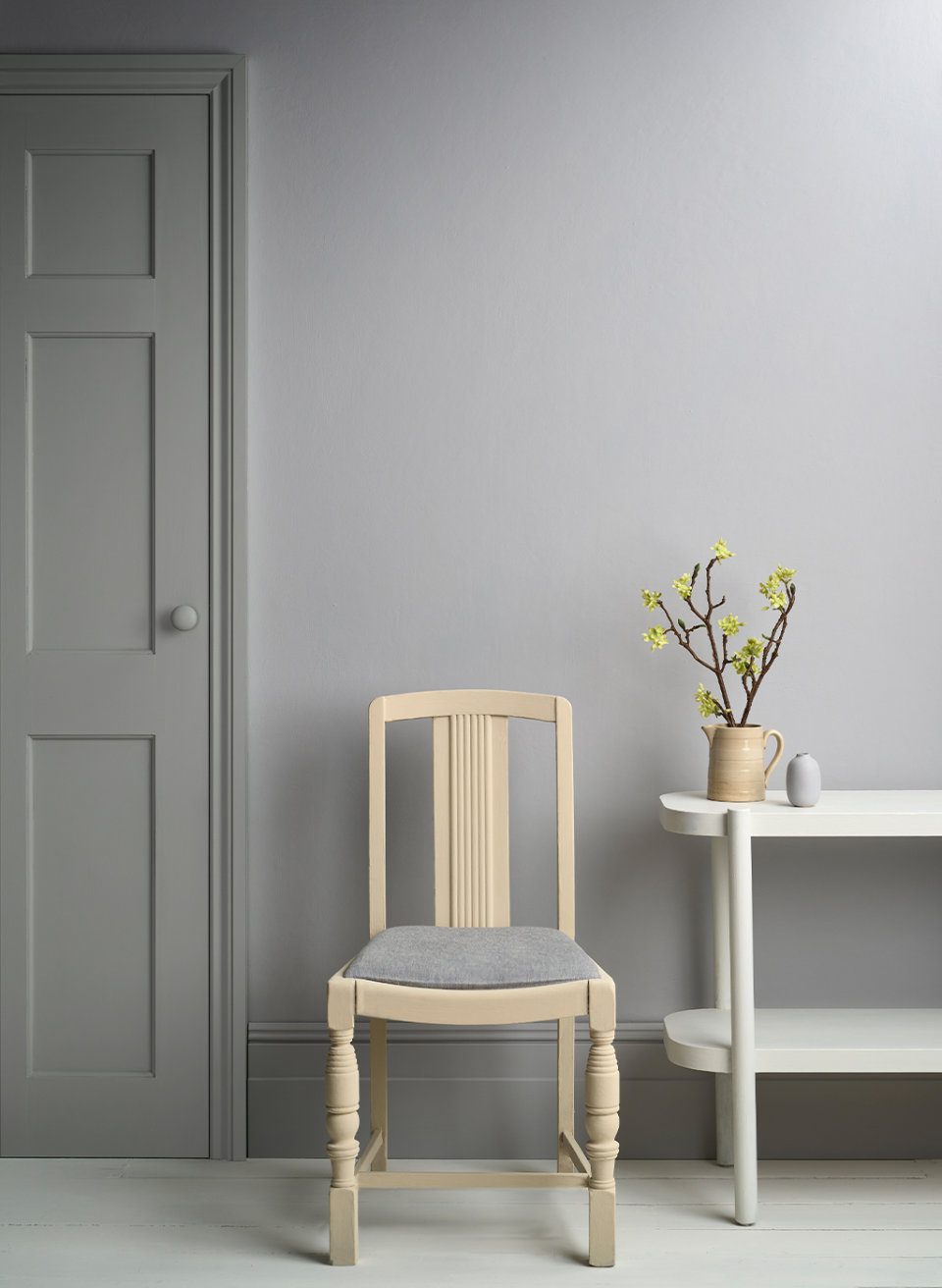 Chicago Grey Satin Paint Annie Sloan