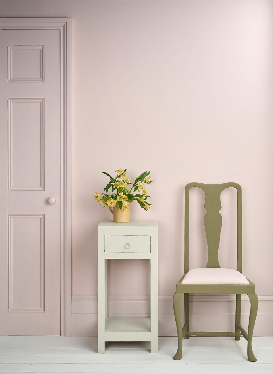 Pointe Silk Satin Paint Annie Sloan