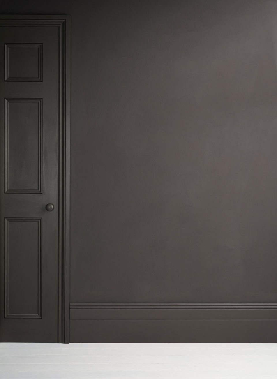 Graphite Satin Paint Annie Sloan