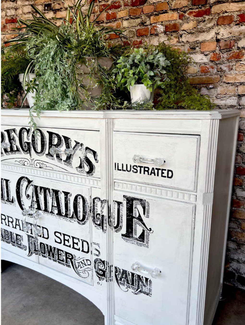 Gregory’s Catalogue Paint Inlay