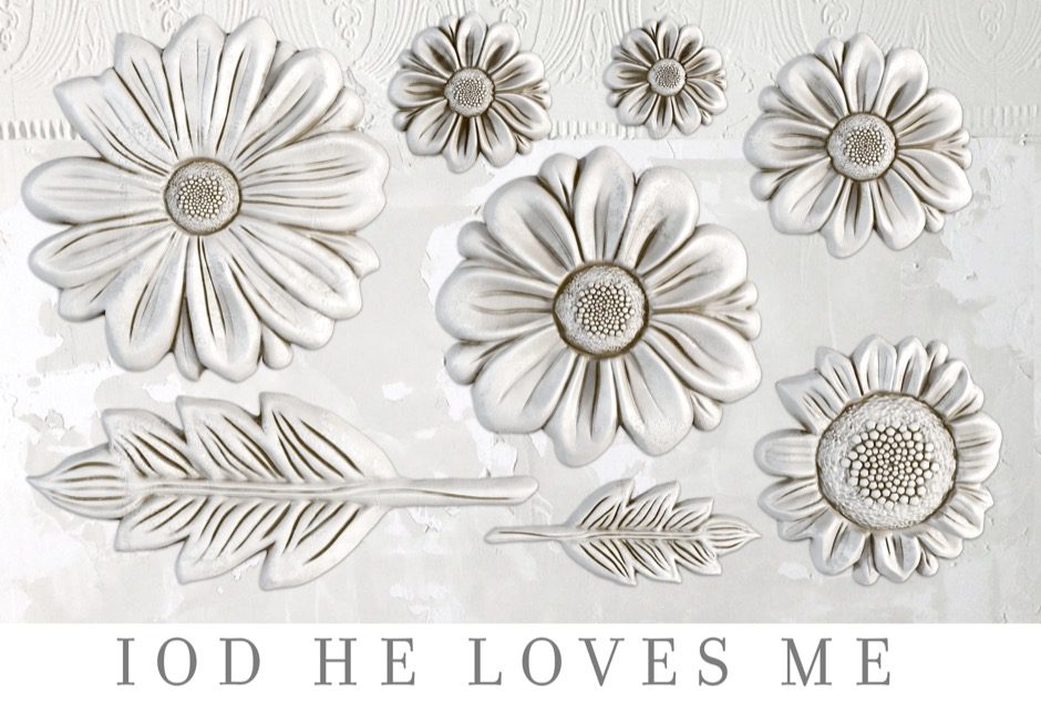 He loves me bútordísz öntőforma