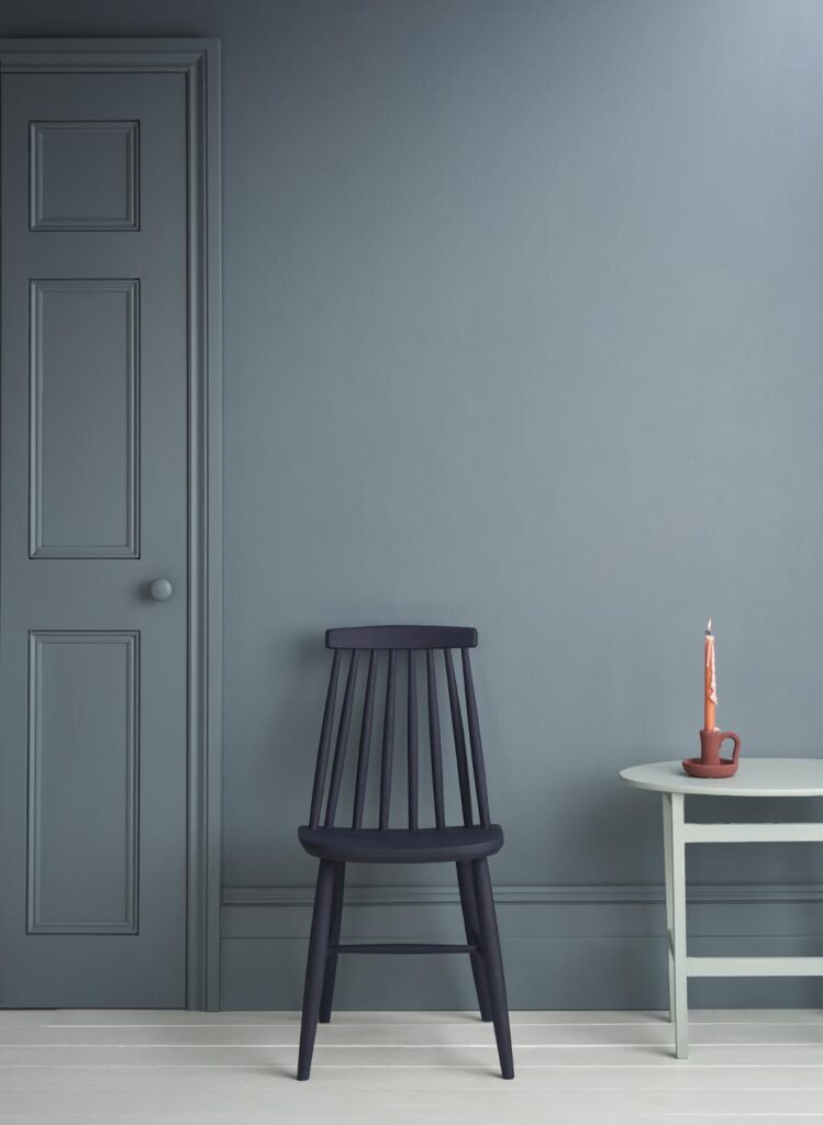 Cambrian Blue Satin Paint Annie Sloan