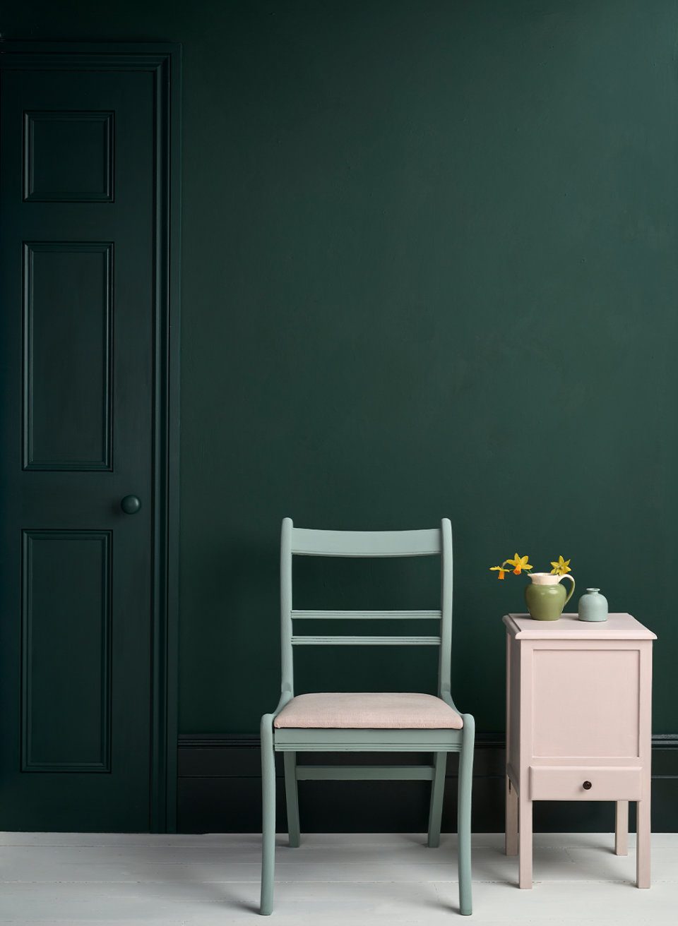 Knightsbridge Green Satin Paint Annie Sloan