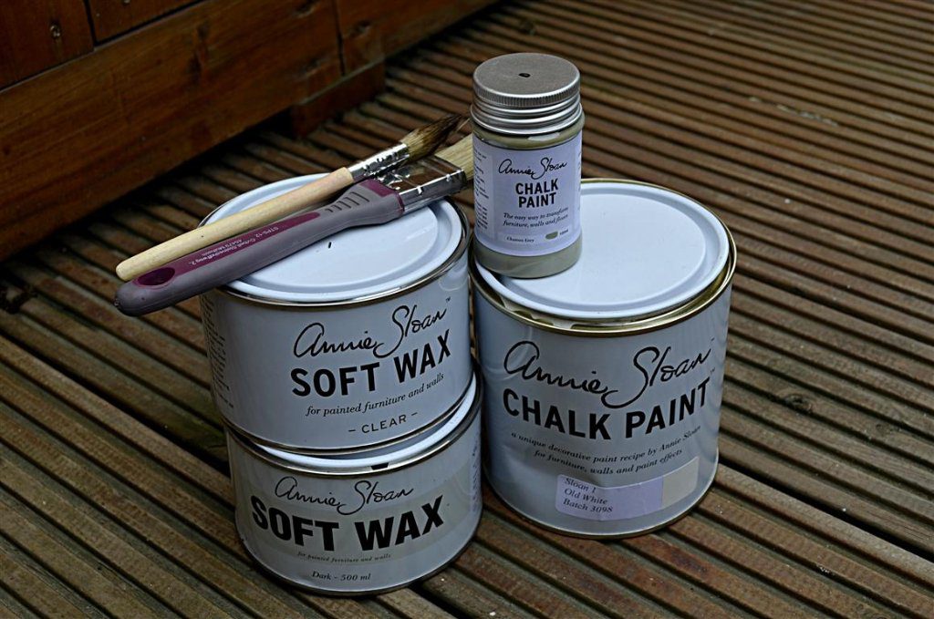 Annie Sloan chalk paint