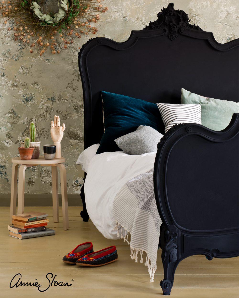 Athenian Black Chalk Paint krétafesték Annie Sloan